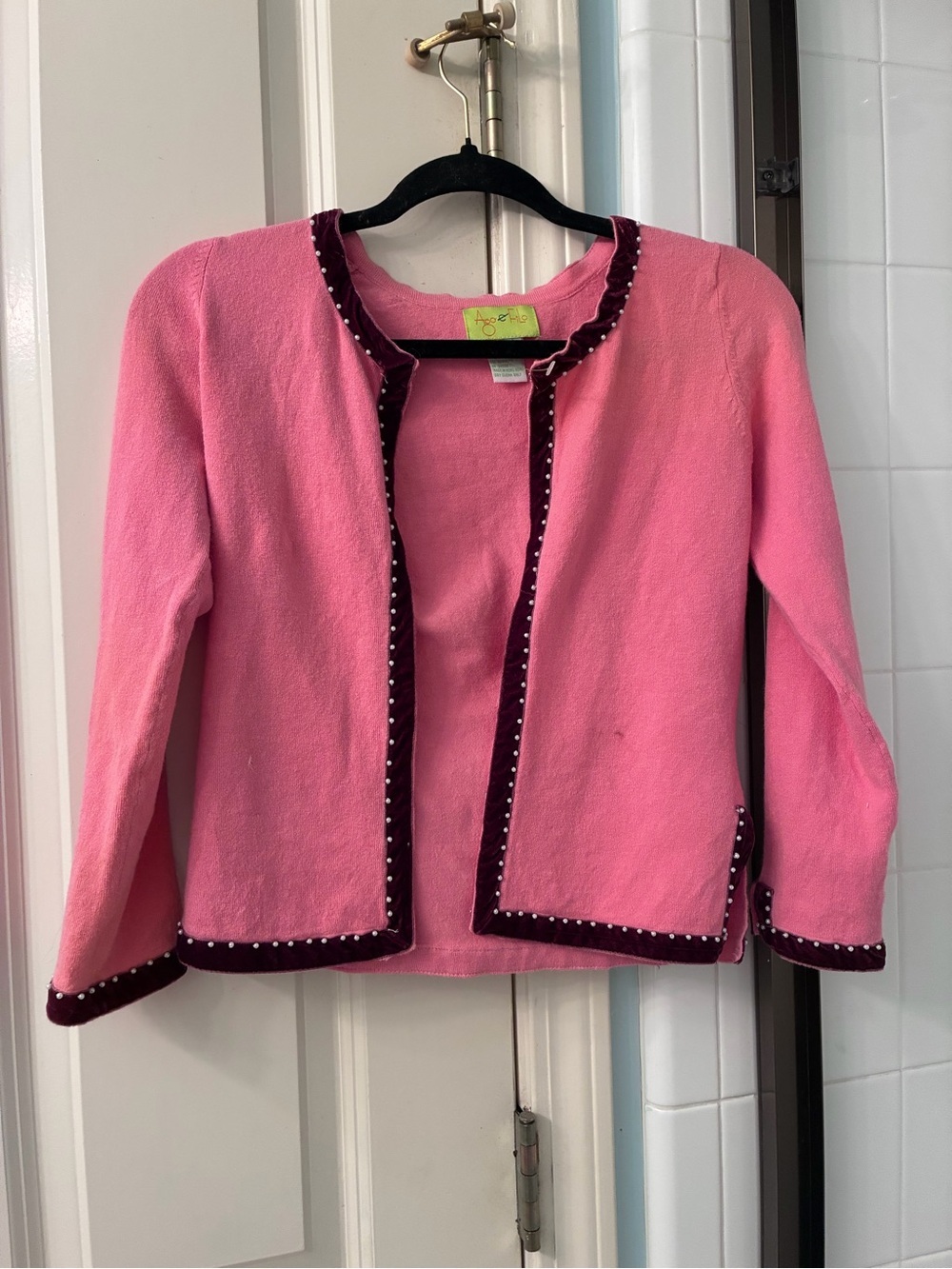 Ago E Filo Vintage Antique Vibrant Pink Collarless Cardigan Sweater